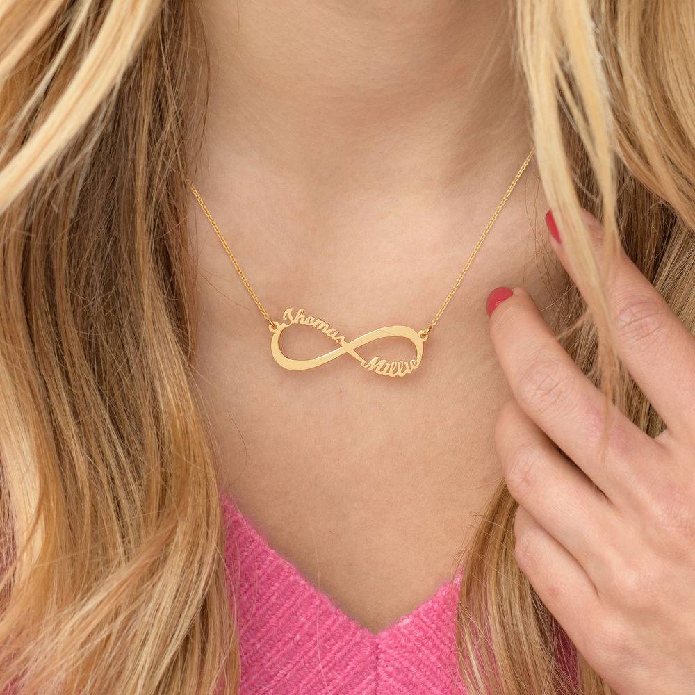 Infinity necklace with name