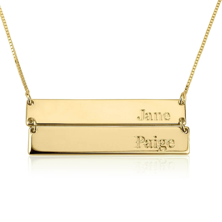 Bar necklace with name engraved